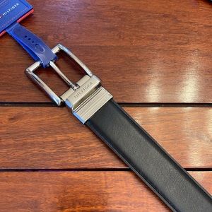 Tommy Hilfiger Men’s Reversible Belt Style# 11TL08X013